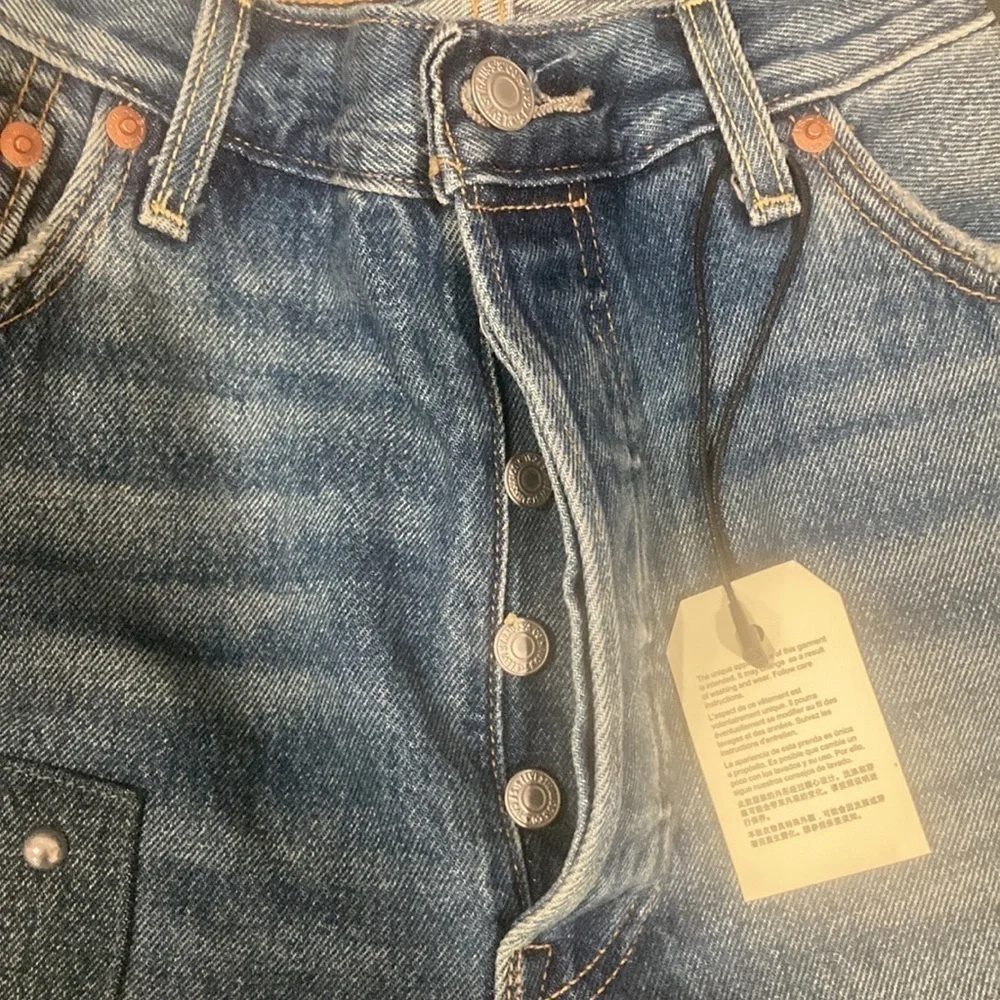 Men’s Levi’s 501 jeans